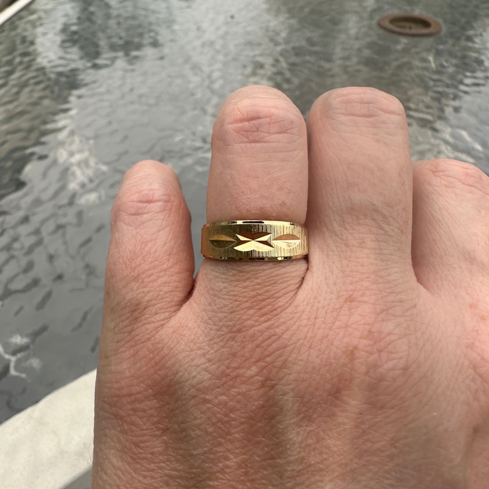 Vintage Gold Band Ring size 6
